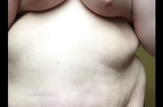 bbwalexxa shows fat boobs and belly