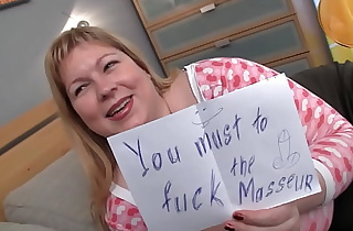 Massive boobs chubby blonde seduces a masseur