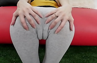 Skinny Girl Has Puffy Cameltoe Huge Thigh Gap and Round Ass in Tight Yoga Pants