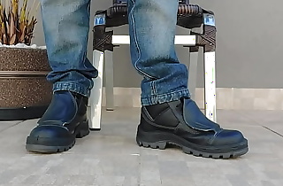 TAKING OFF MY WORK BOOT - MLV07 (NEW BOOT)