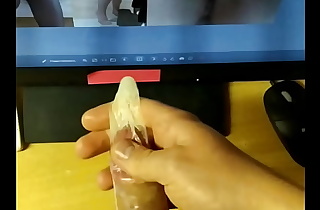 Cumming in a condom for Nylonlilit