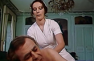 L'infirmiere Legendado (1978)