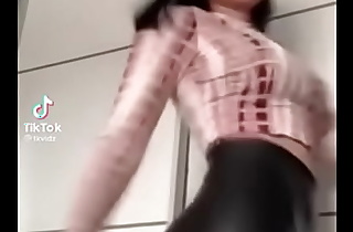 Big Booty In Leather Pants