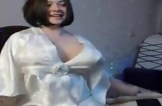 Cute Ella Busty chubby Girl Orgasm in bedroom