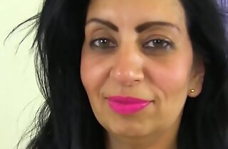 English milf CandyLips joys will not hear of grown up cunt in tights