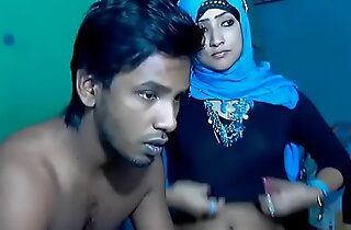 Newly Married South Indian Couple thither Ultra Sexy Babe WebCam Show (7)