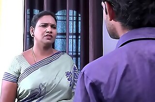 saree aunty seducing added to flashing to TV repair chum  porn blear