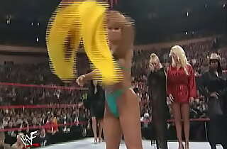 WWF 2000 Royal Burgeoning Divas Bathing suit Contest DVD Rip