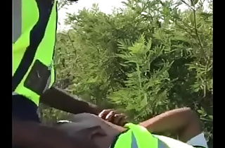 Roadside workers fucking in bushes exposed to lunch break