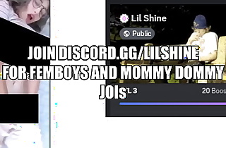 Cute Femboy Promotes Discord Salver for famous Rapper