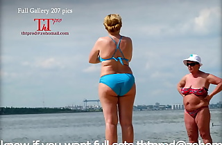 Huge Tits Obese Asses Beach Voyeur