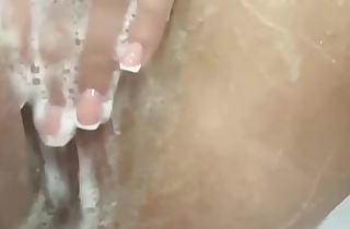 Rubbing my foamy pussy in lave