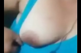 Philippines girlfriend show boobs